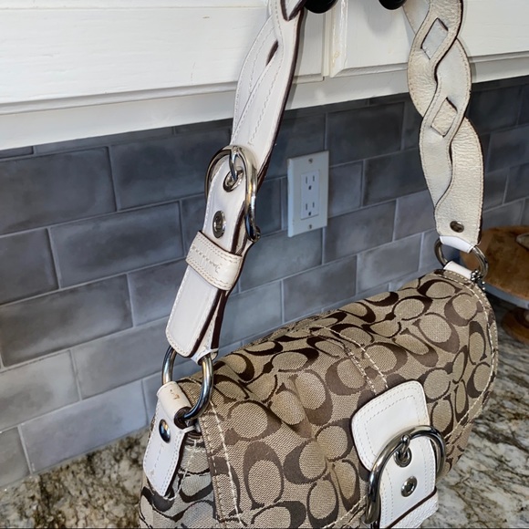 Coach Soho Signature Hobo Shoulder Buckle Bag - Picture 4 of 6